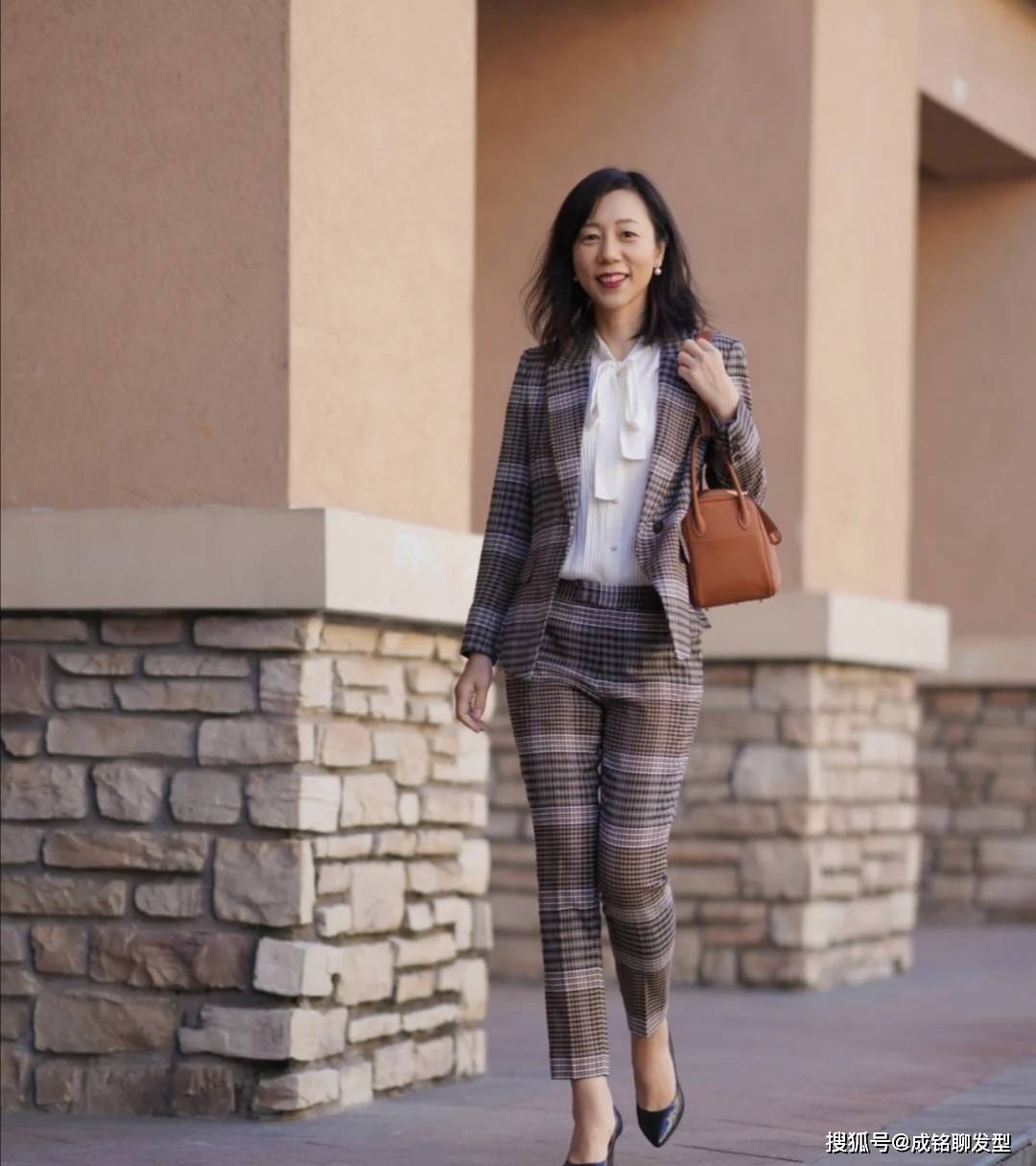 黑色 最适合开春上班的穿搭,精致优雅又有品味,适合40岁+的职场丽人