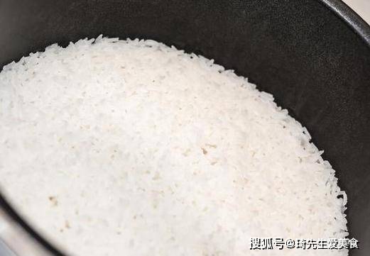 1ec000d61de04a17a2617ed3a8741794.jpeg