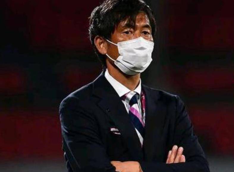 主教练|又一个贾秀全：输给中国女足后，日本女足主帅遭日本球迷怒批！