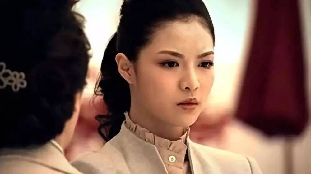 美貌5位美商极高的女星,有的换头精雕细琢,有的仅靠化妆弥补缺陷