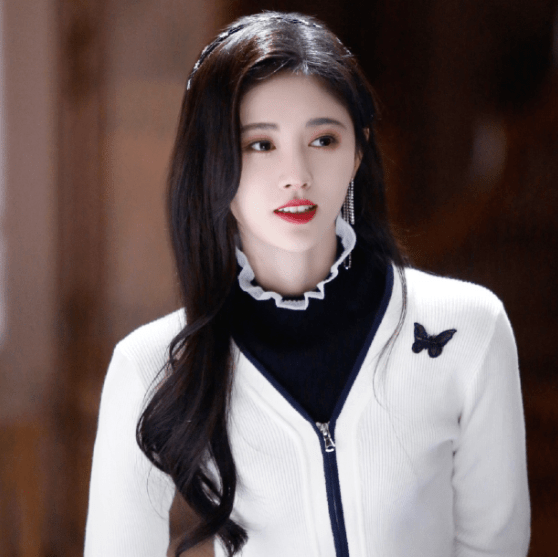 美貌5位美商极高的女星,有的换头精雕细琢,有的仅靠化妆弥补缺陷