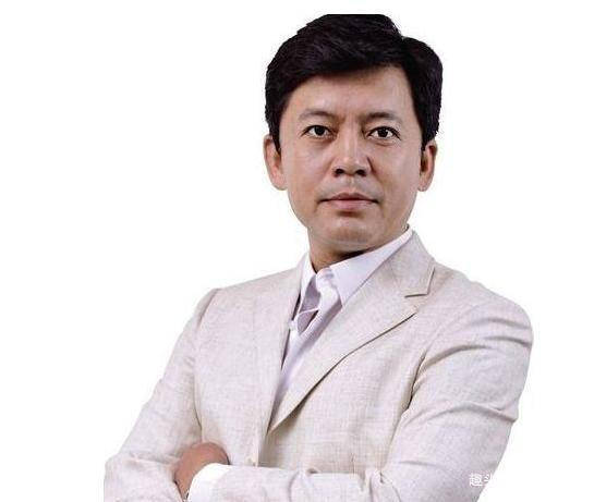 王大陆恋情彭三源：我们在给刘德华做造型的时候