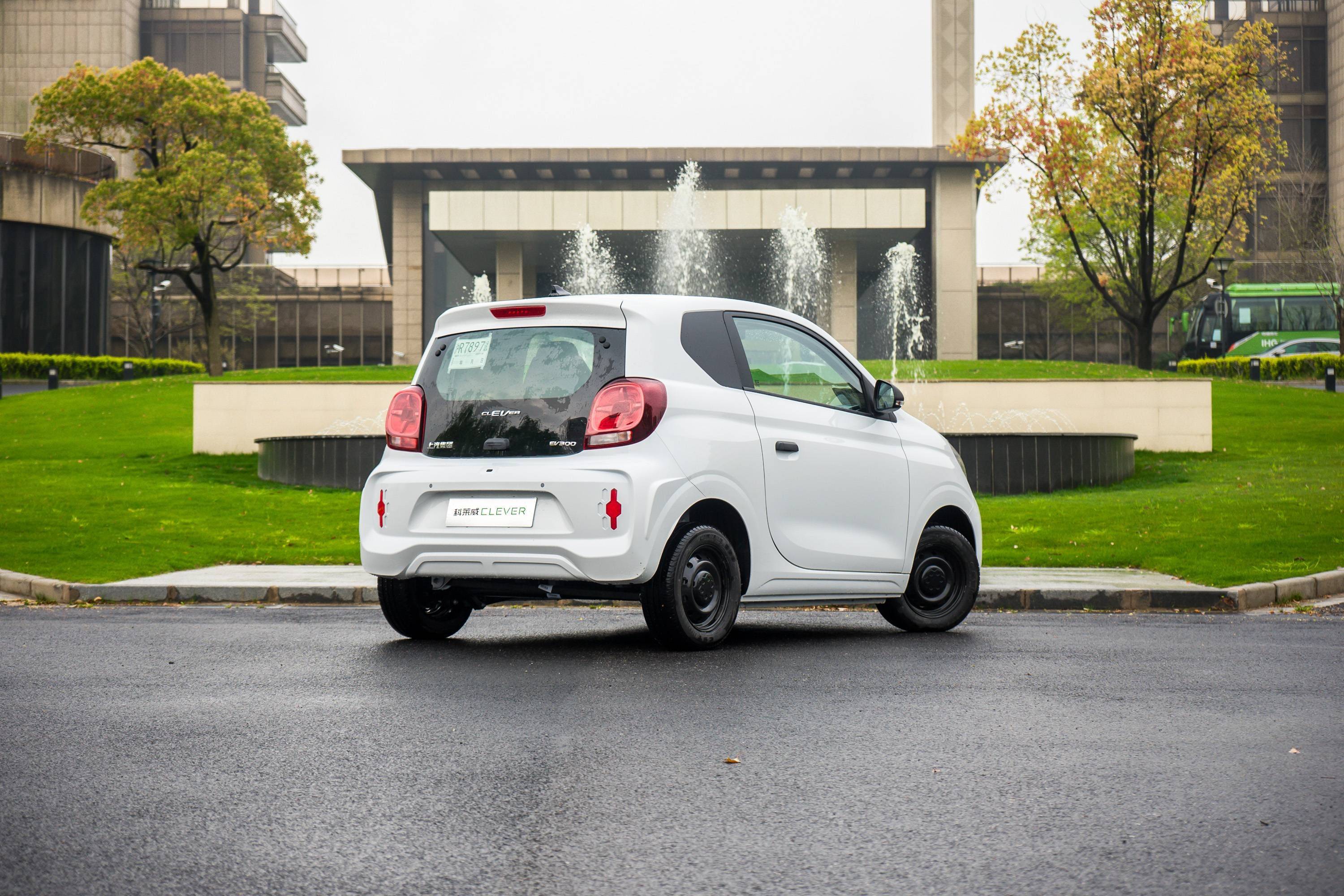 对标宏光miniev顶配不到5万的科莱威怎么样