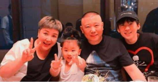 成龙女儿认父完整版 9b9ce884f15d46e7ba58e89e1fd55733.png