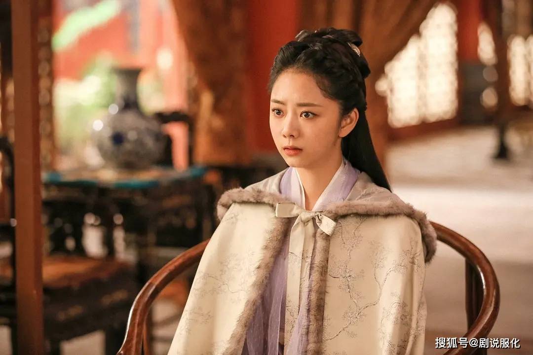 传统 服装师集体阵亡！古装剧除了交领长袍，就没别的款了？