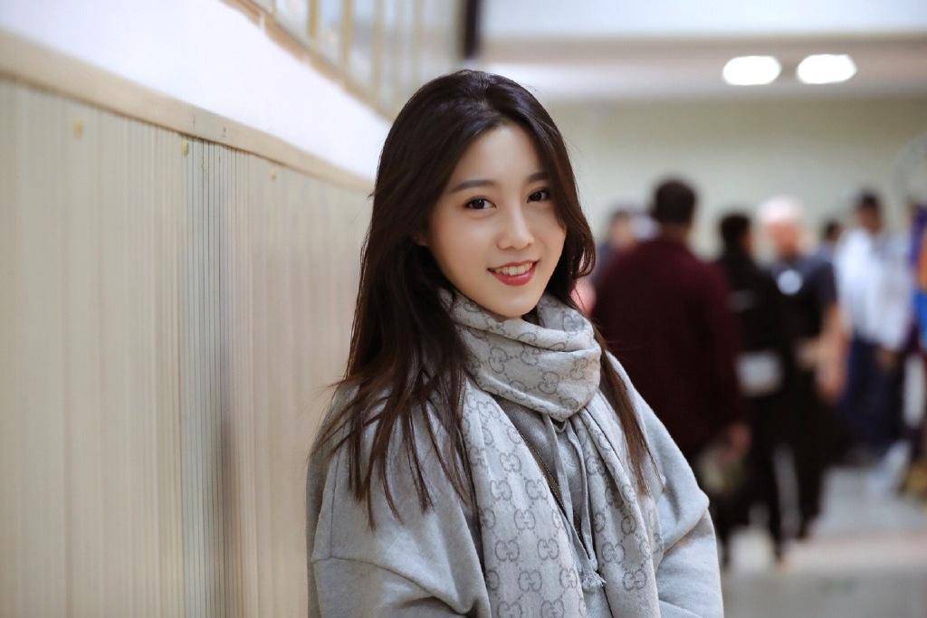 的文章引起了网友关注,在这篇文章中,作者爆料戏剧女星王梦婷近日产