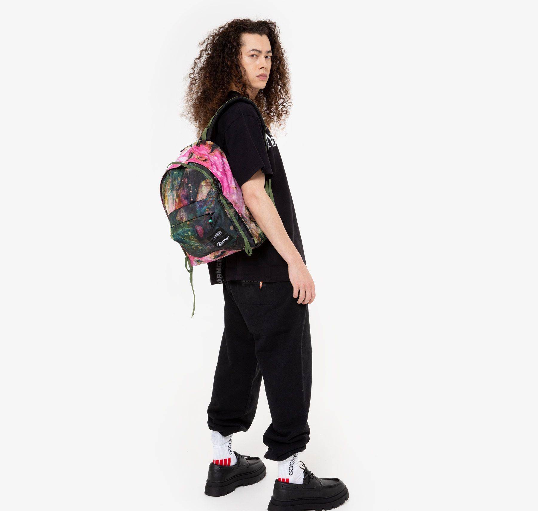 功能 品牌好物 ARIES x Eastpak 限量联名“包”你满意