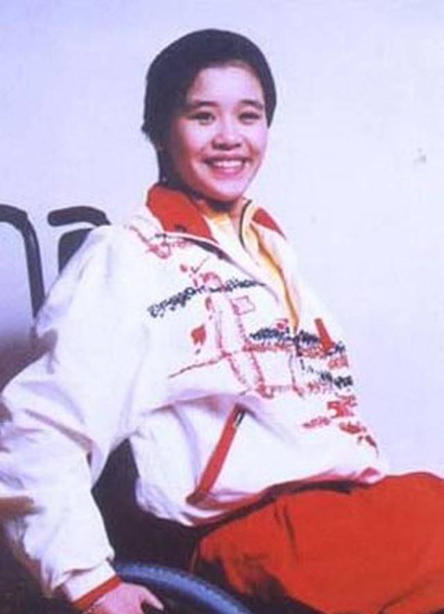 桑兰:体育新星摔成残疾,获赔1000万,17年后却被称为“撒谎精”_中国_跳马_教练