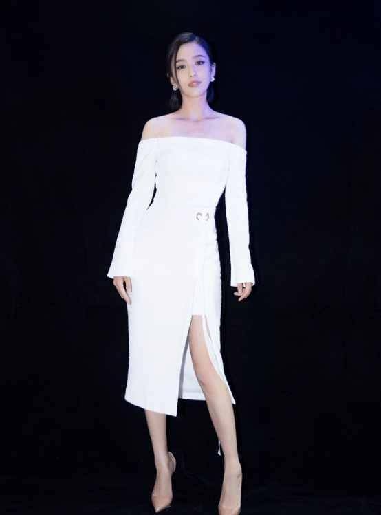 女神看了明星的素颜照后, 才发现原来卸妆的他们跟路人也没什么区别