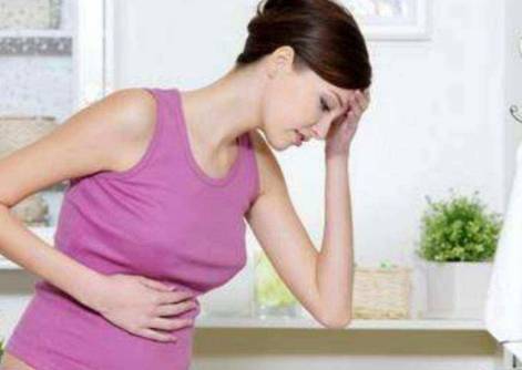 肠胃|孕期，孕妇的肚皮发紧，摸起来还硬邦邦的，或许是这3方面的原因