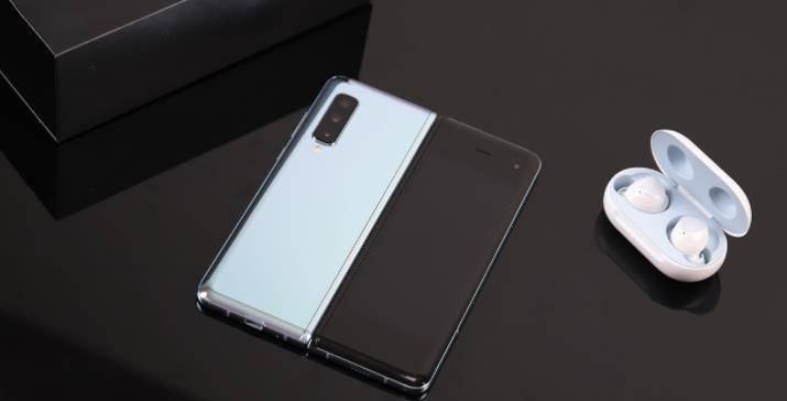 折叠手机价格是多少 d4adc8bc3fb44c1988d9e2513c34d122.jpeg