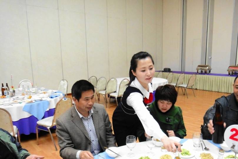 什么|朝鲜美食之旅：五十块钱在朝鲜能吃到什么东西？