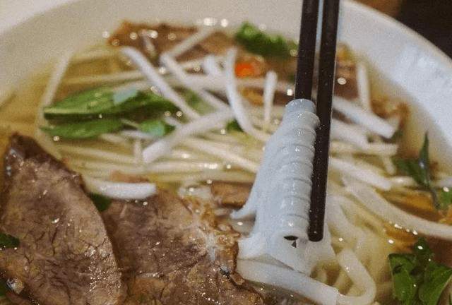 煎餅|越南人一般早餐吃什么？