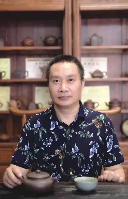 乔掌柜紫砂宜兴国家级高工顾洪军气韵饱满雍容大度