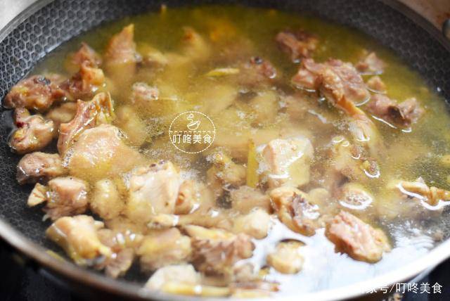 鸡块怎么炖好吃汤又好喝呢 73cf909fbac14a1d82ac8cab21f69fa5.jpeg