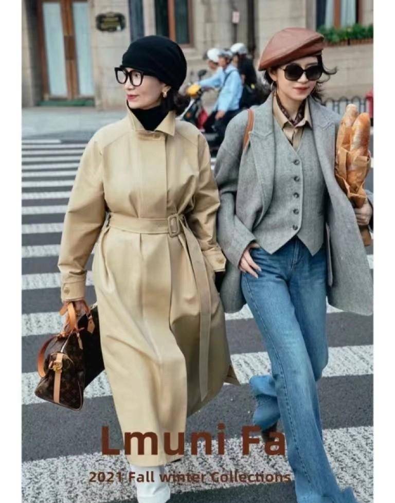 身材 60岁的女人穿风衣就该这样,看看她们的优雅高级,太洋气了