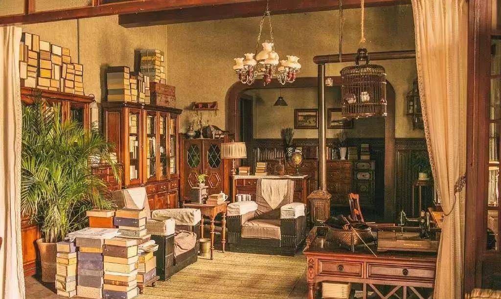 民国|送走七月现男友，迎来八月“帧”男友！