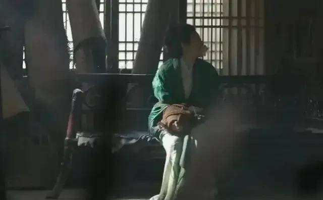 智商康姨母指导鞠婧祎绑戏，嫦娥变丑吓哭观众，林青霞曹云打脸景甜