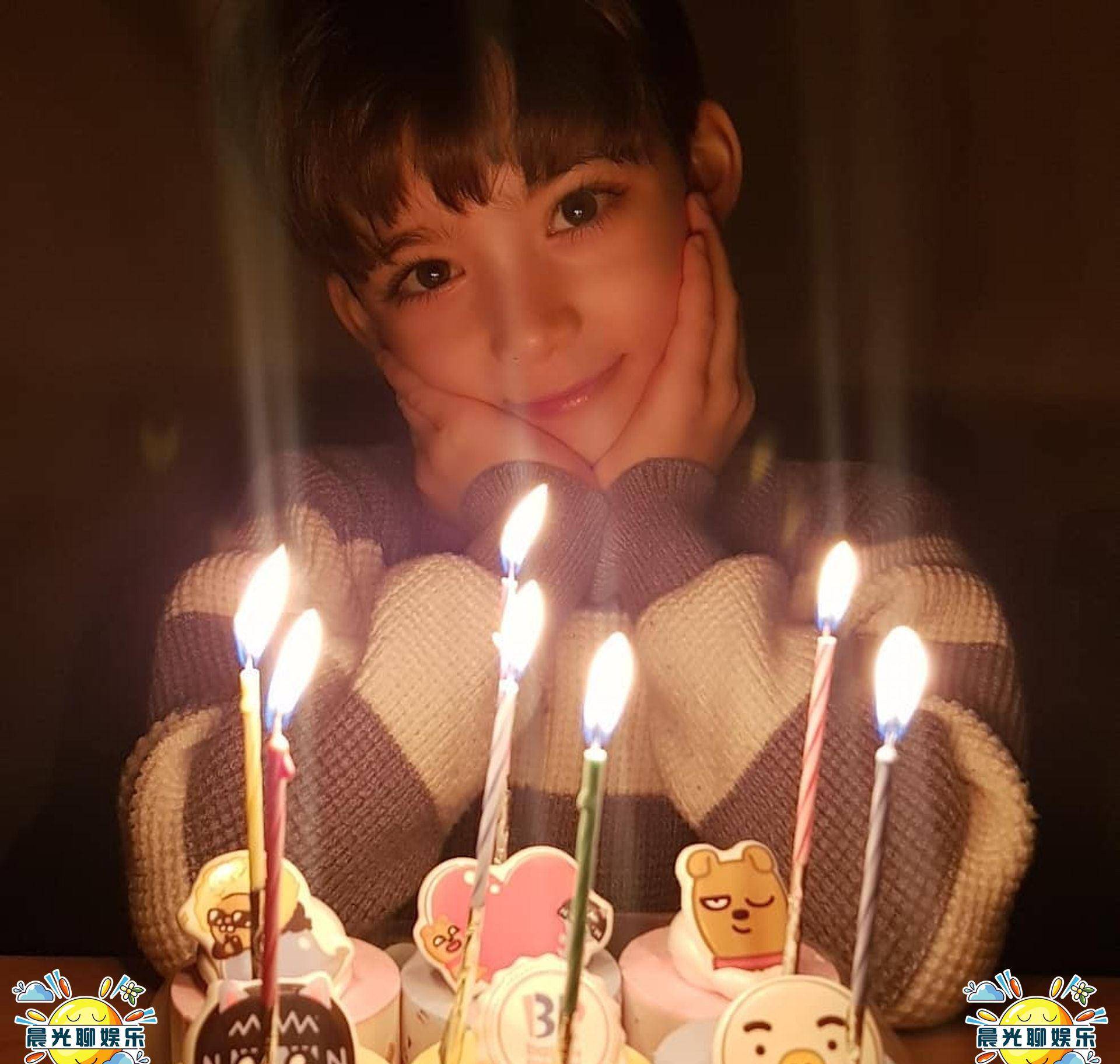 大眼娃娃睫毛膏排行_兰蔻“大眼娃娃BAR”巴士亮相上海(组图)