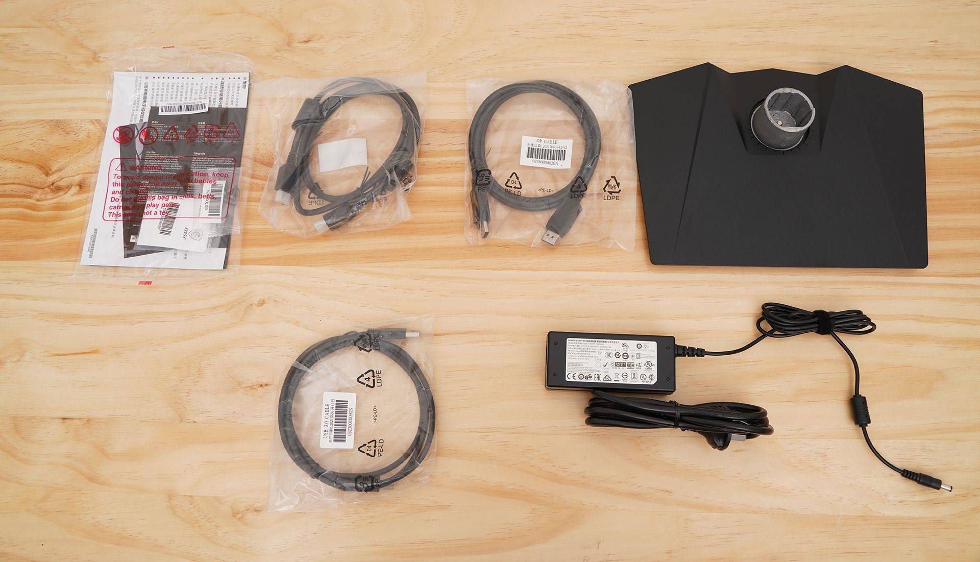 妥妥的游戏外挂 微星MAG274QRF-QD电竞显示器开箱体验