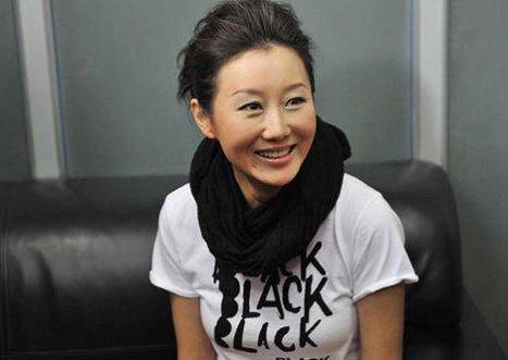 曾是知名主持人顶级歌手为她净身出户如今婚姻幸福美满