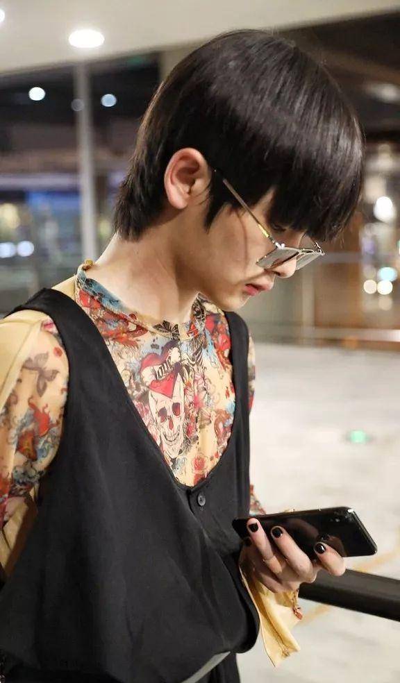 中性 他们怎么都开始“姨化”了?!