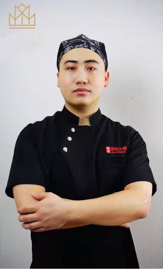 我95后东北人20岁离家追寻厨师梦学得一手厨艺还在福建买了房