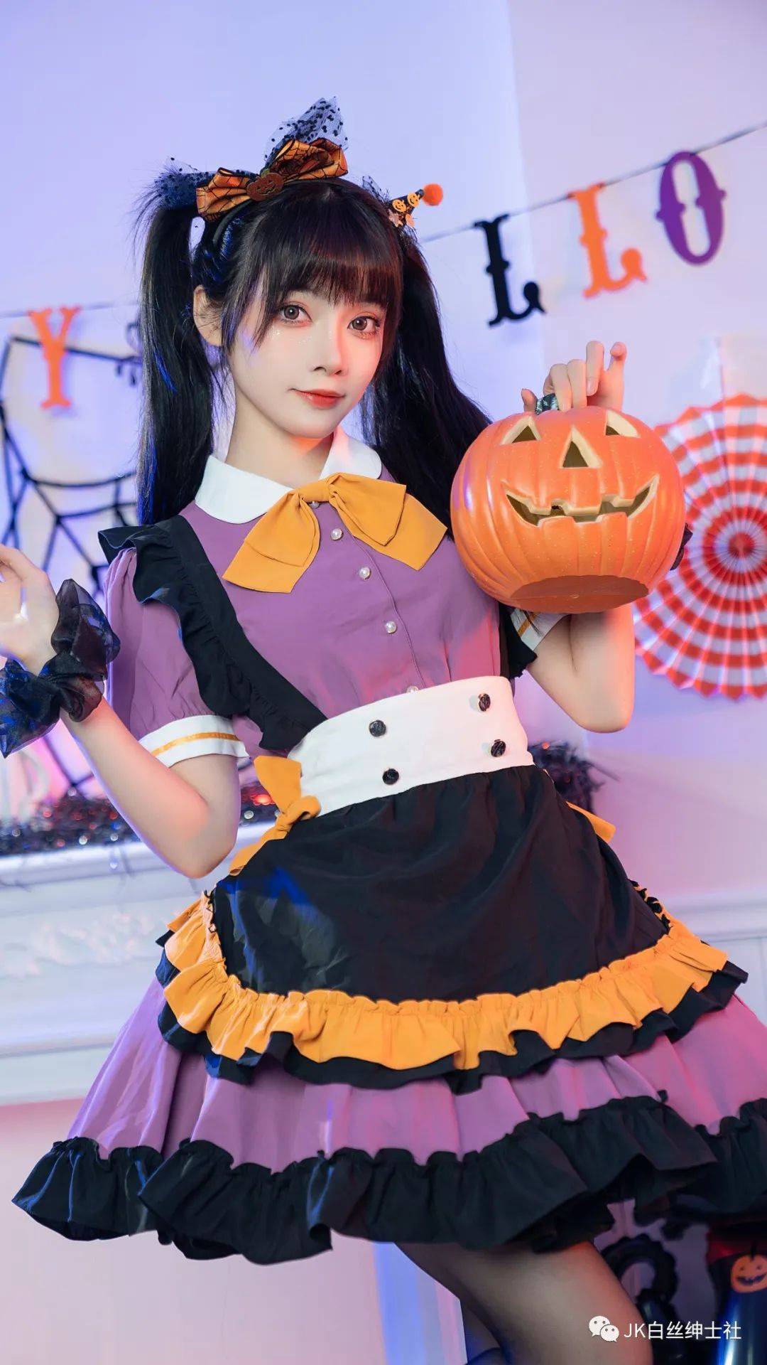 摄影:@爆炸蜻蜓 裙子:@-七了个三