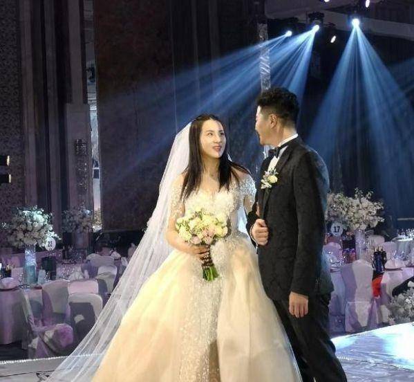 原创40岁最美杨贵妃殷桃恋上18线年下男星情路坎坷的她这次能顺利再婚