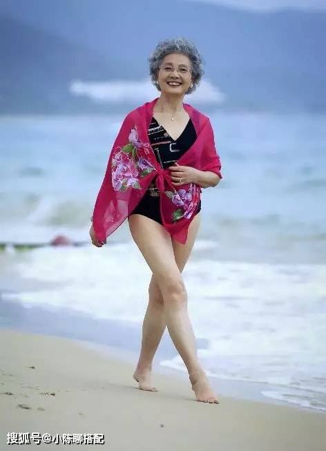 因为“老得慢”的女性，多有这7个共同点，不想被叫黄脸婆，建议效仿
