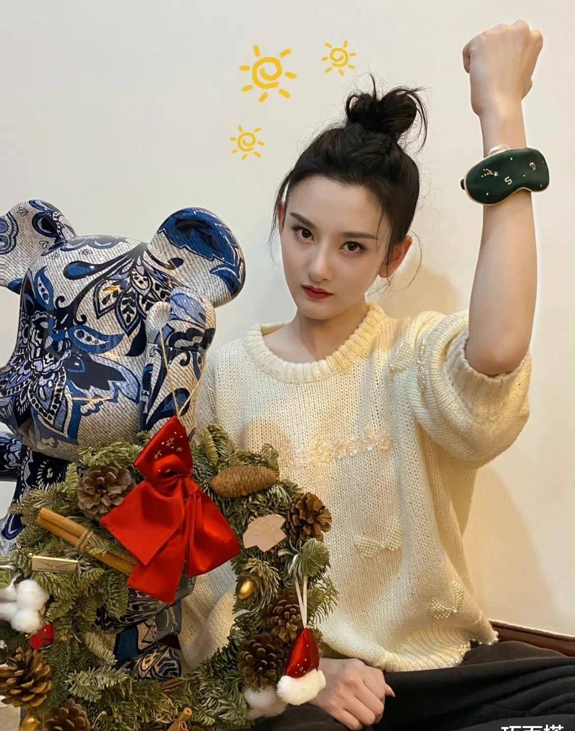 宋祖宋祖儿太会穿了，私服搭配简约又时尚，越看越有气质