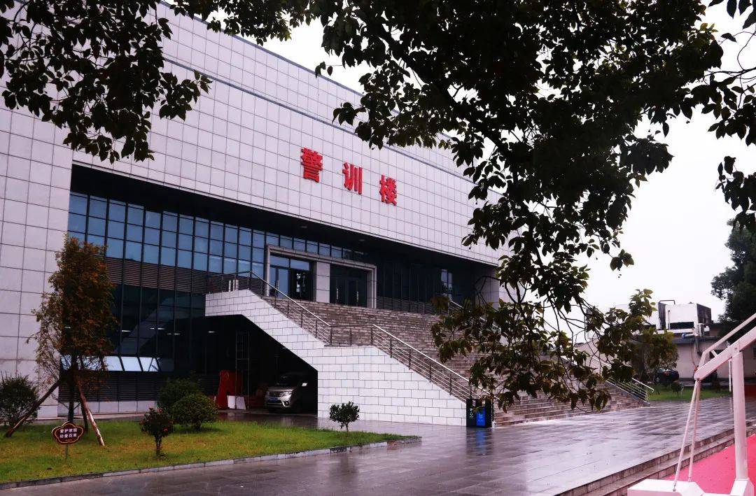 湖南长沙司法警官学院图片