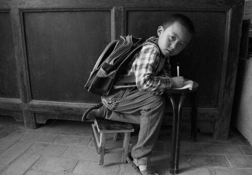 焦点热议困境儿童比留守儿童心理问题更为严重