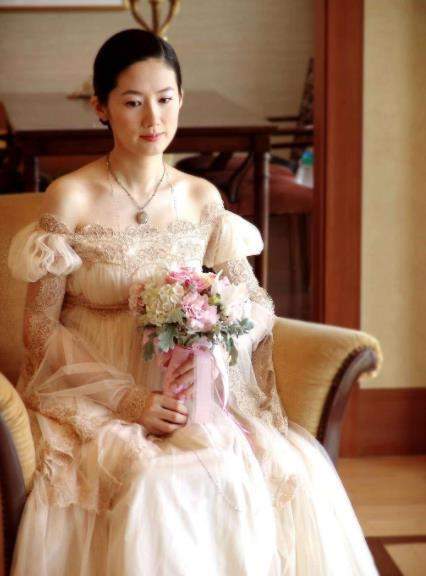 2008年引进了六年的沈银河,与相恋近一年的男友,四十岁的韩国延世大学