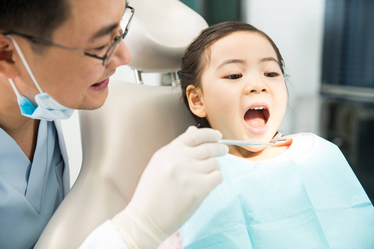 建议|孩子牙齿如果有这些问题，建议赶紧做牙齿矫正，越早做效果越好