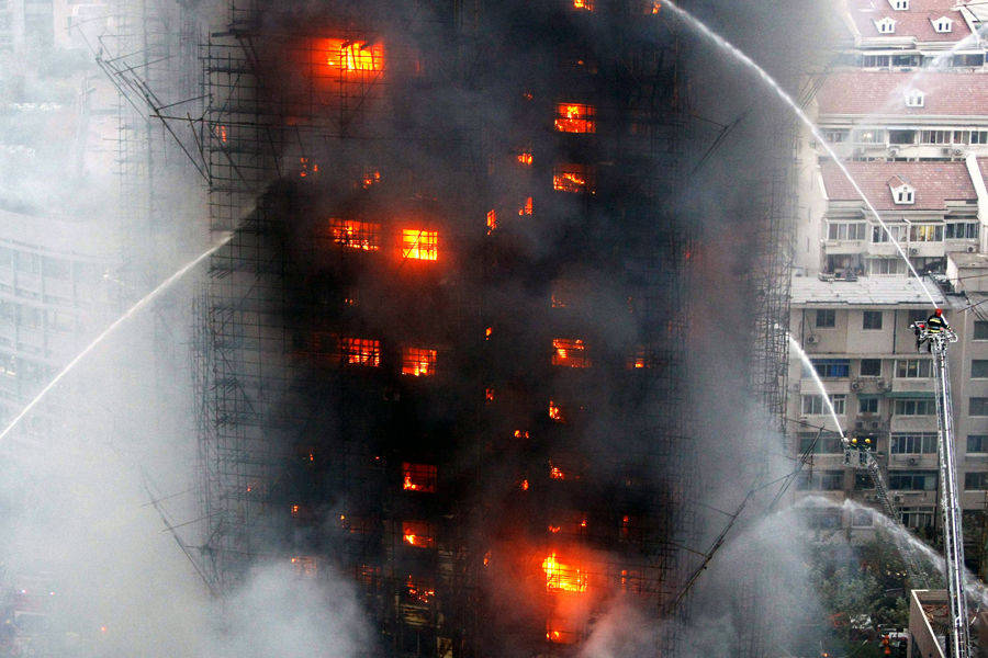 原创高楼明明是混凝土建造的为什么失火整栋楼都燃烧问题在哪