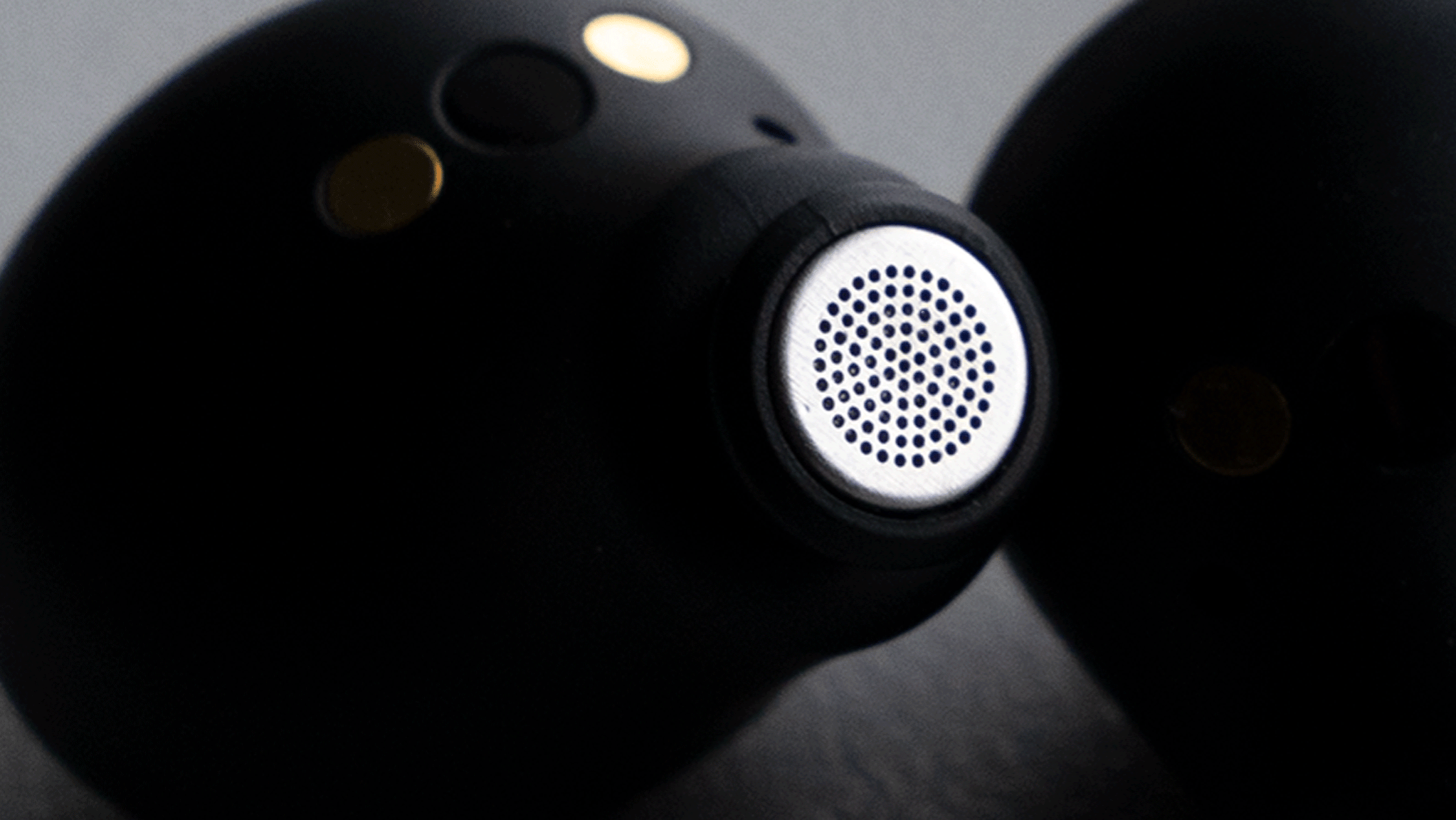 小而强的智能降噪真无线蓝牙耳机，万魔迷你豆ComfoBuds Mini开箱