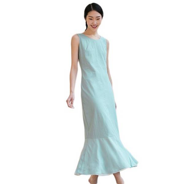 浅绿色 冰爽解暑，浅绿色连衣裙回归清新自然