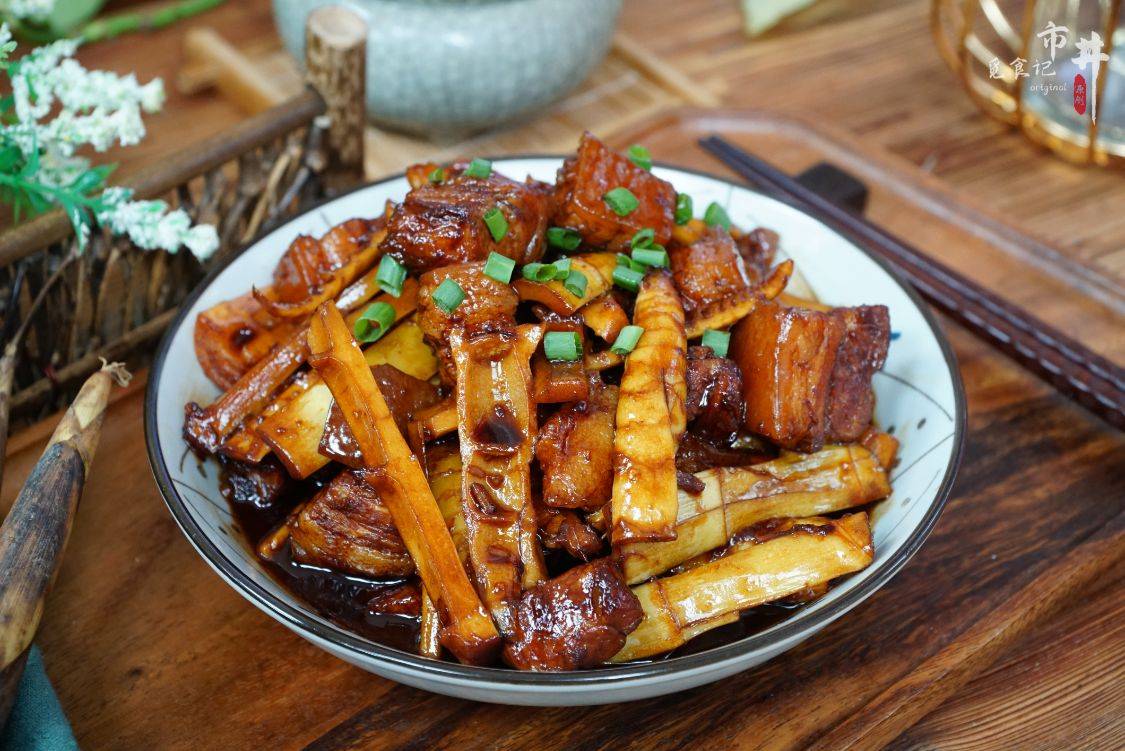 红烧肉烧春笋做法与步骤味道更加质朴清新更符合春天的气息