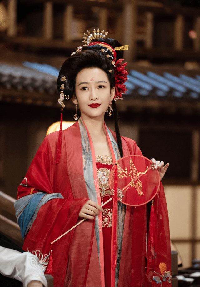 美人5位被造型耽误的古装美人！综艺里很惊艳，剧里怎么就一般般呢