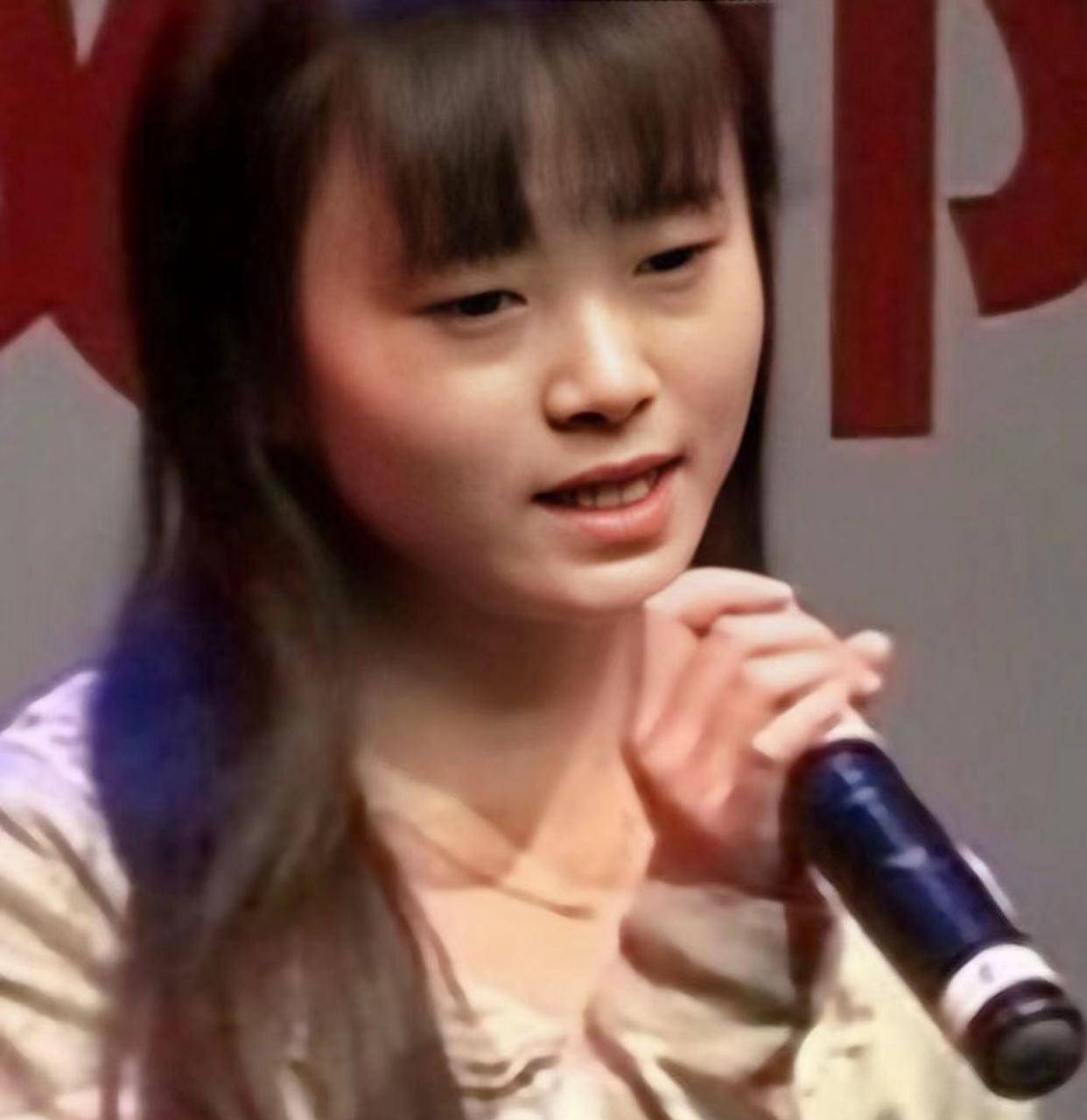 后遗症女明星为了变美，乱整鼻子留下的后遗症，至今悔恨终身
