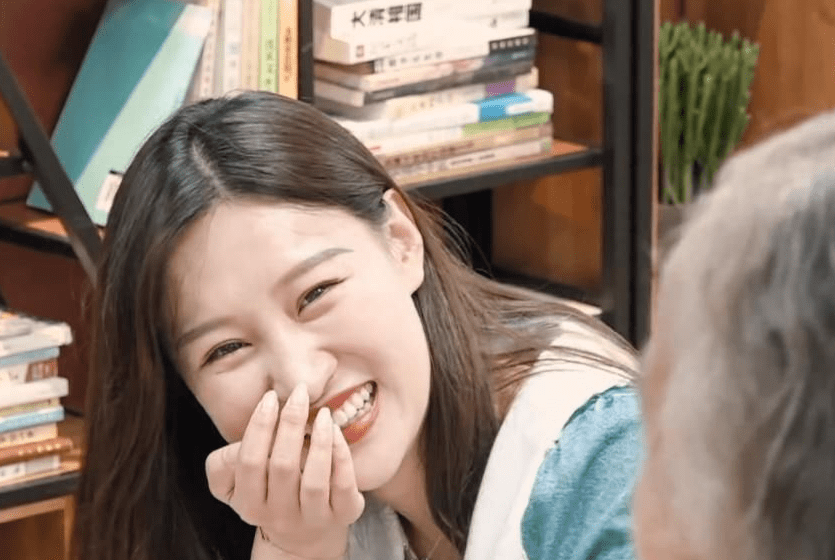 原创广东财经大学校花走红看到她参加的节目网友破防了