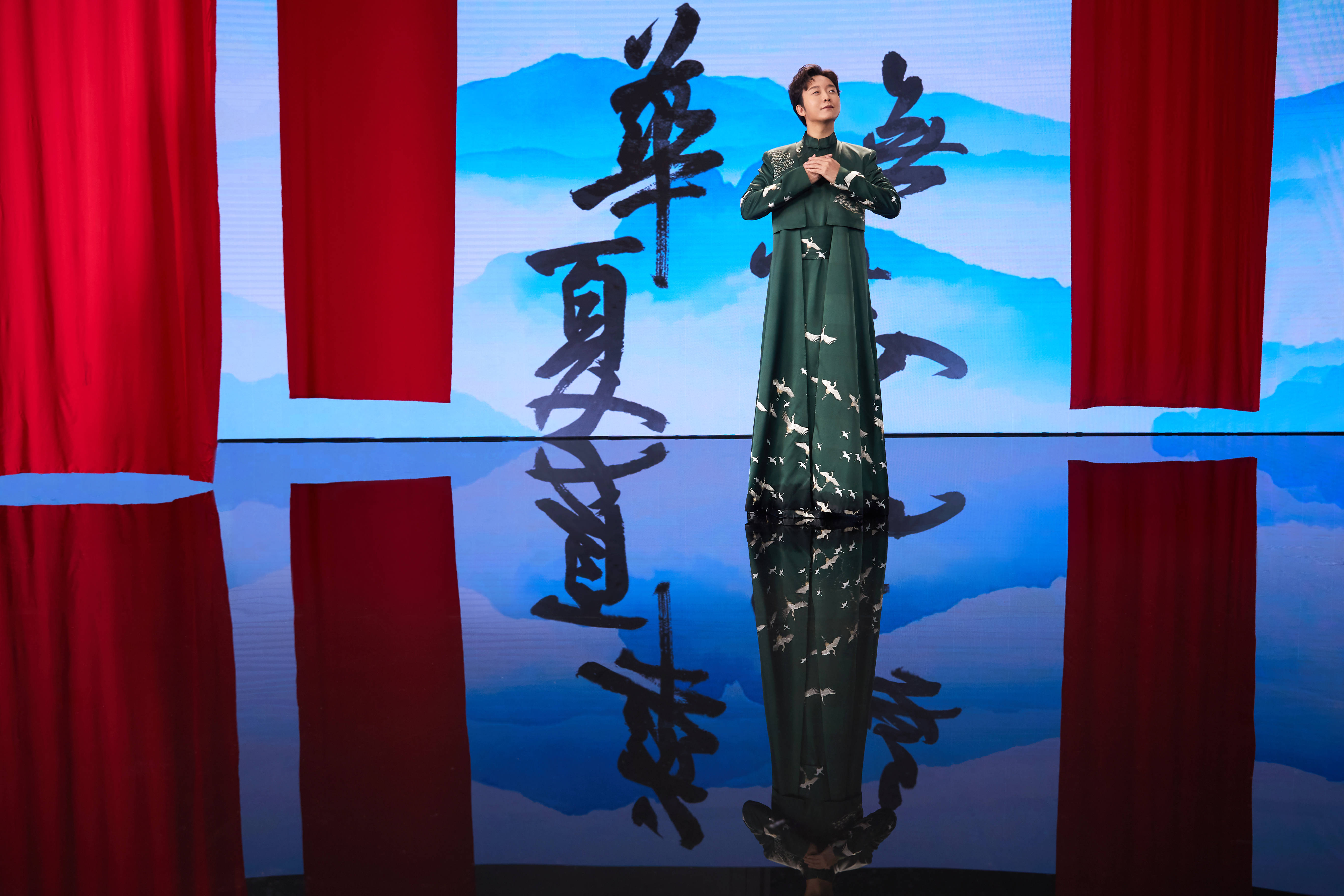 破防了李玉刚华夏国风版mv全网上线诠释最美华夏