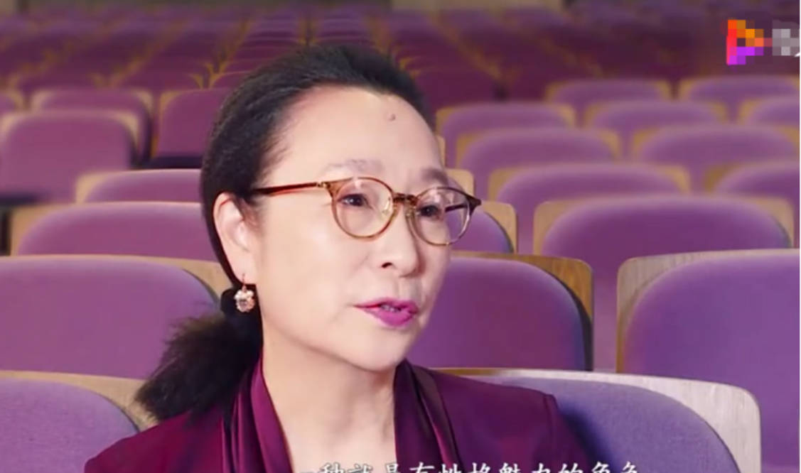 糟糠之妻奚美娟:离开周野芒后,独自一人养儿子,不让儿子跟爹姓_孩子