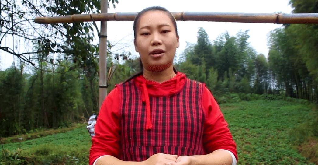 洪霞妹儿:富家女为爱嫁到农村三年生三胎,公婆:能生多生!