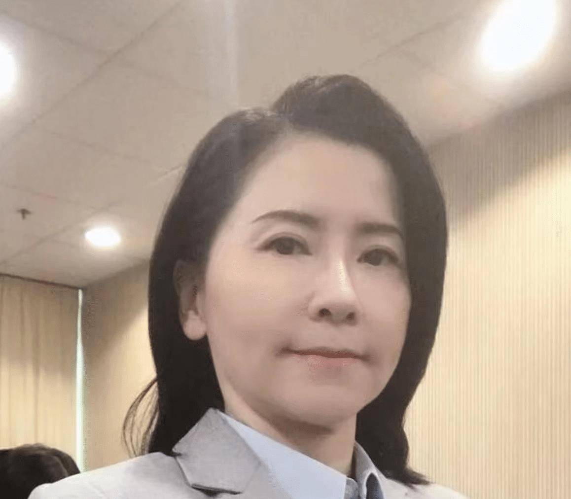 香港这位女演员因病去世,还挺年轻的,真是太可惜了_祝文君_电视剧