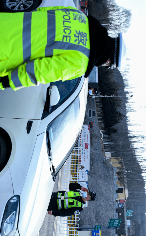 「一线影像」吕梁公安抗疫进行时（高清大图）