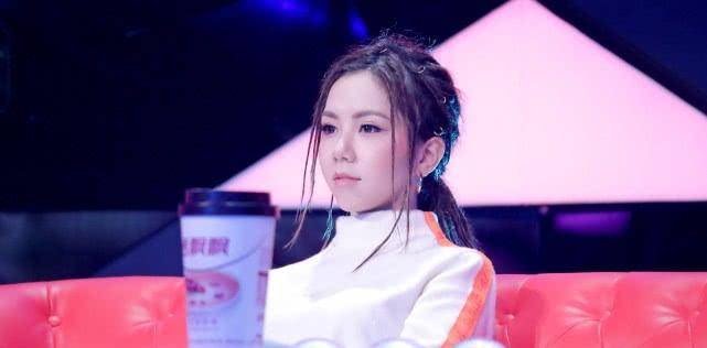 人气|新一代歌手中，邓紫棋华晨宇真的算得上歌手中的领军人物了？