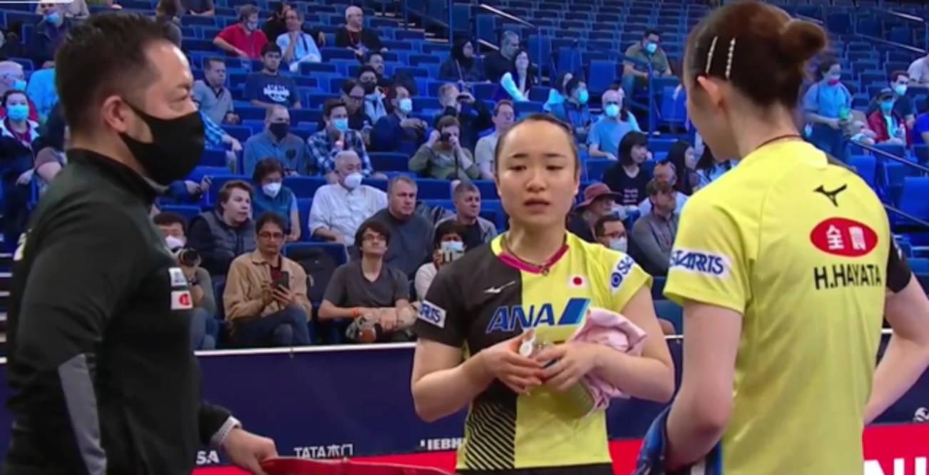 决赛|何炅老师收粉丝金条按摩椅，上《快乐大本营》有必要送礼吗？！！