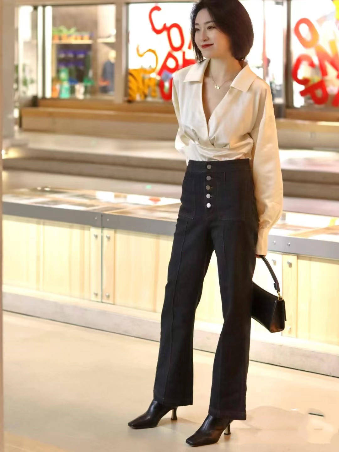下半身 早春必备的“衬衫”穿搭，无论日常还是职场，照穿轻松打造高级感